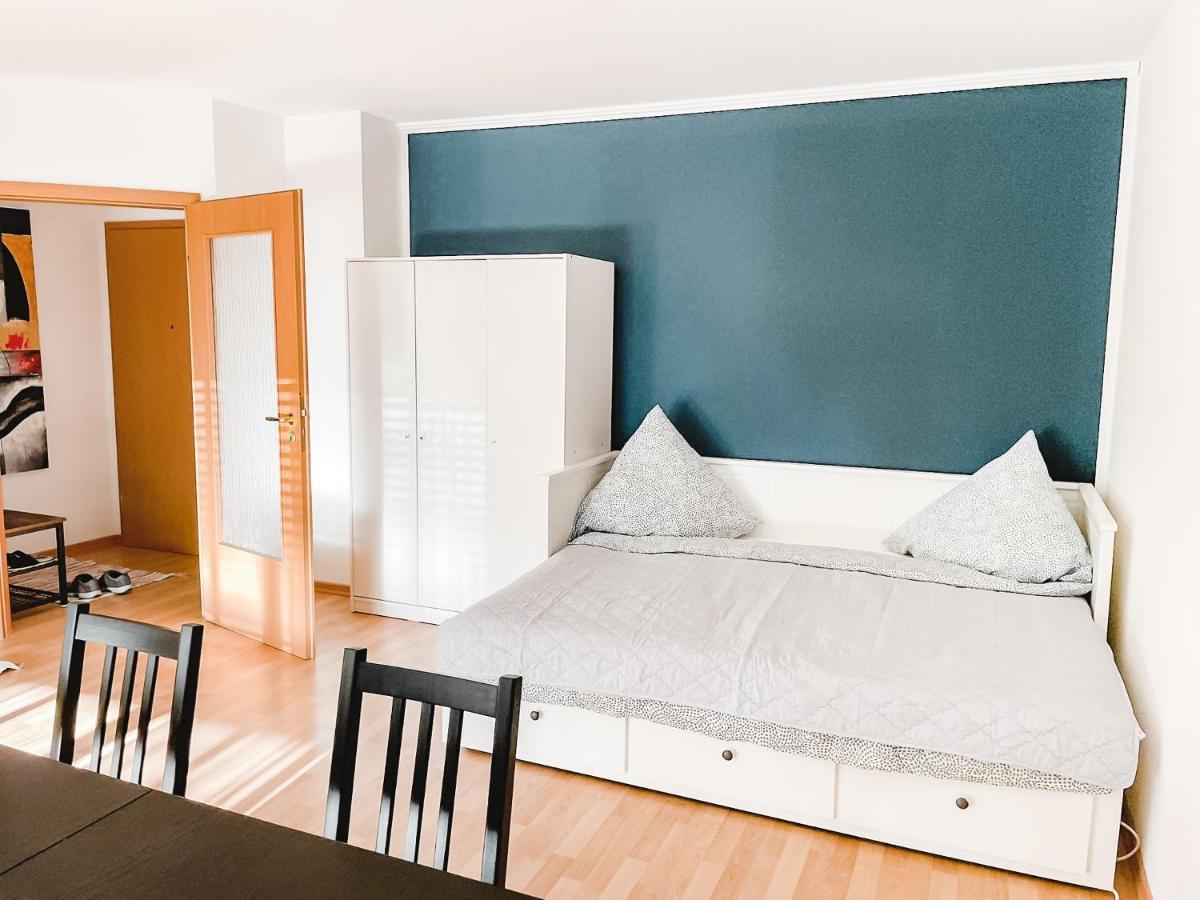 Schoene Wohnung, Eigene Terrasse, Privater Parkplatz, Wi-Fi, Waschmaschine, 3P Chemnitz Bagian luar foto